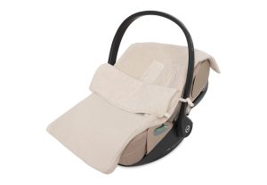 025-811-68120 These mini per car seat 02,999