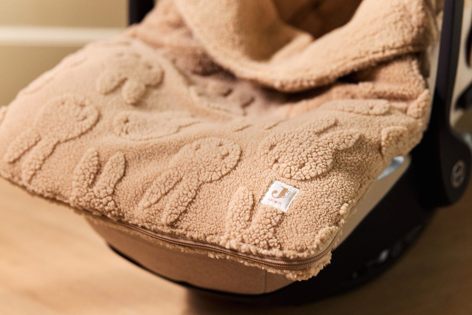 025-811-68121 These mini per car seat 05,999 - Image 6